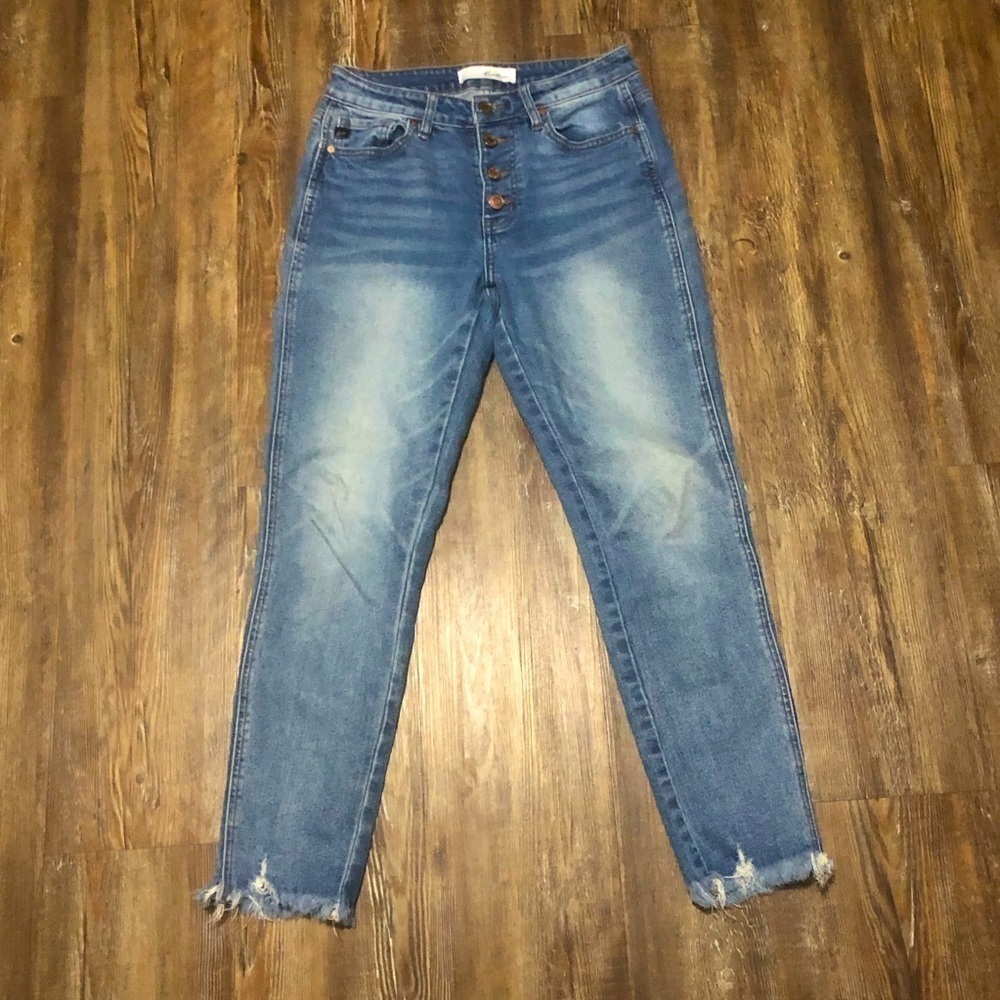 Kancan Jeans Women's 25 High Rise Exposed Button Fly Straight Ankle Raw Hem